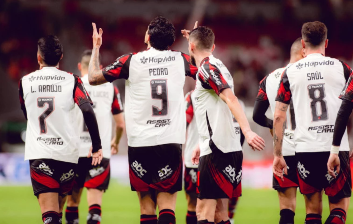 Flamengo enfrenta Estudiantes pela Libertadores no Maracanã