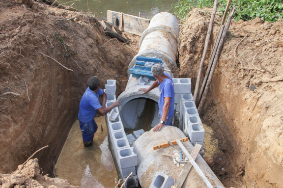 Saae-BM inicia obra de rede de águas pluviais na Estrada Governador Chagas Freitas