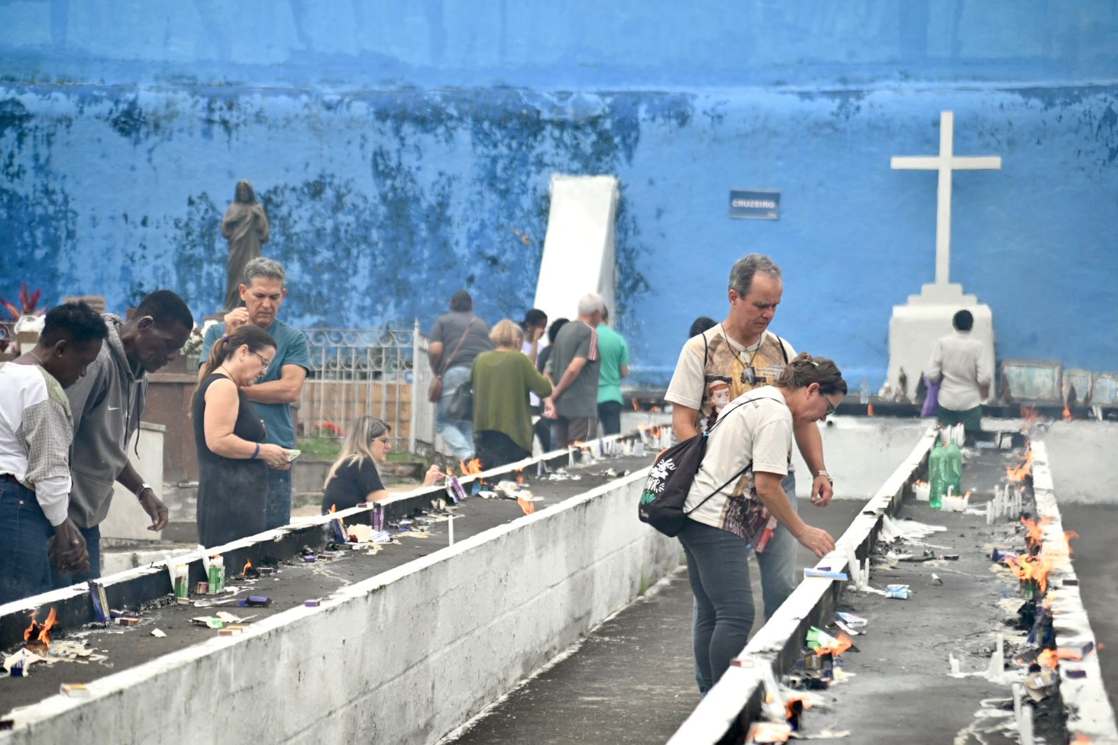 Dia de Finados é marcado por emoção e gratidão em Barra Mansa
