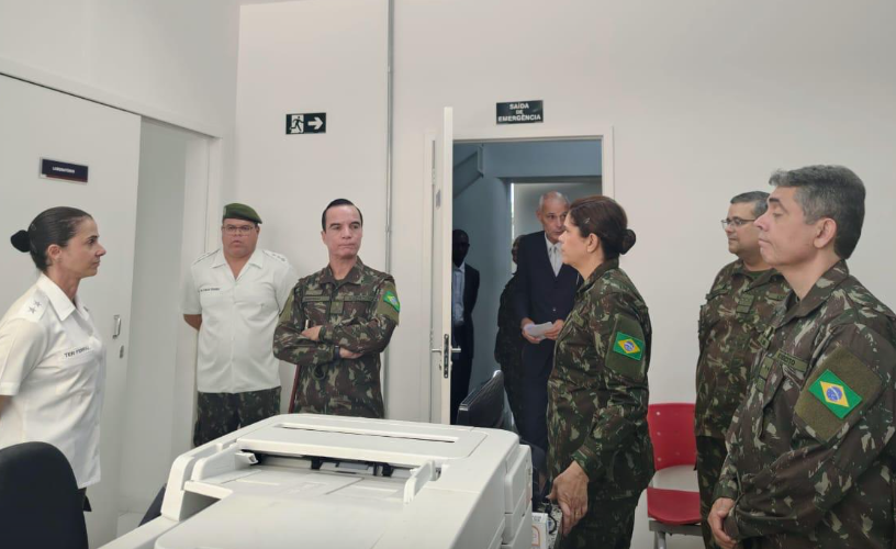 Diretor de Saúde do Exército visita AMAN e Hospital Militar de Resende para acompanhar melhorias na área médica