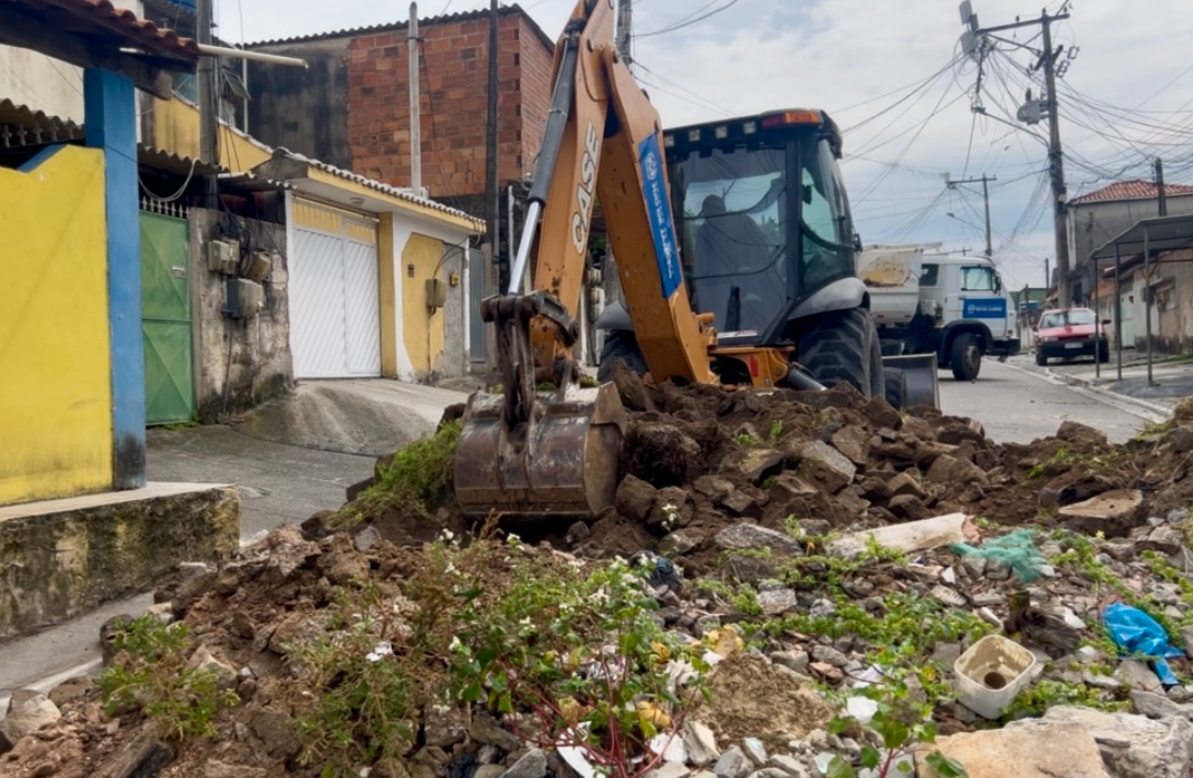 Governo do Rio remove barricadas em seis municípios e amplia retomada de vias