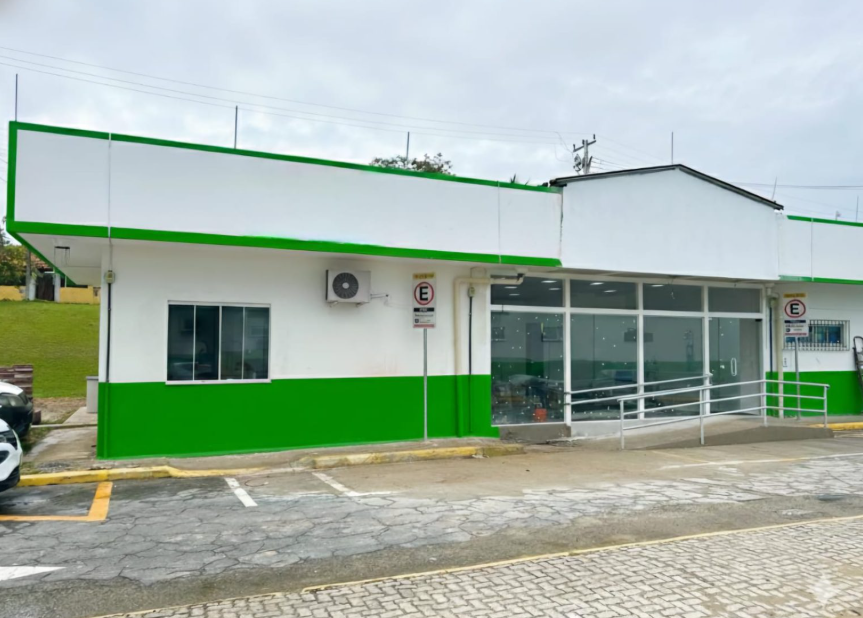 Itatiaia inaugura reforma do setor de Ortopedia e novo telhado do Hospital Municipal