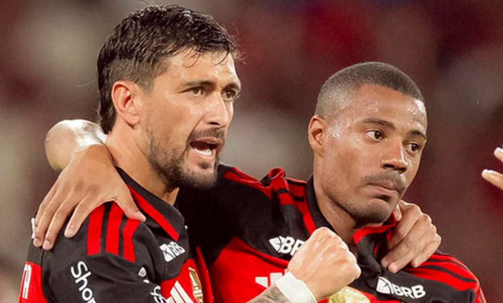 Flamengo goleia Madureira e fica perto da final do Carioca