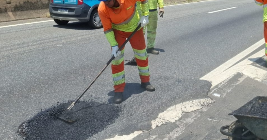 Recuperação de pavimento avança na Via Dutra e serviços seguem em fase final