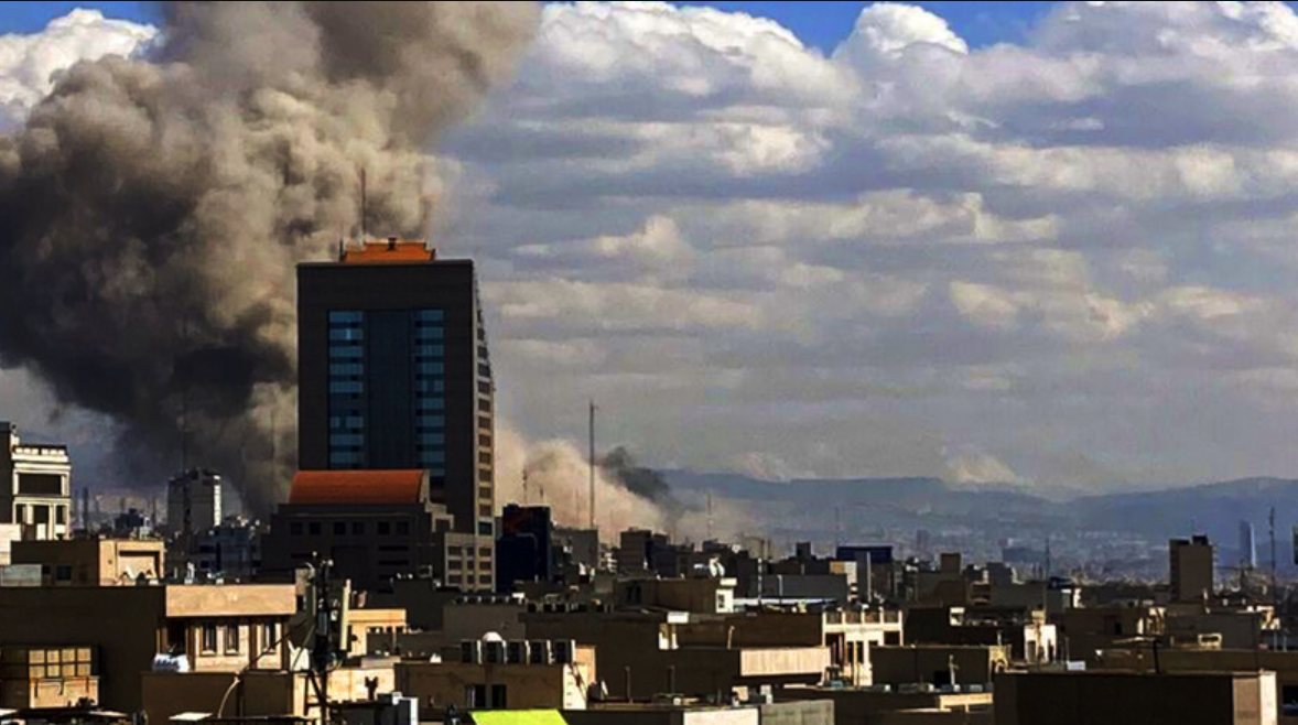 Nenhum brasileiro pediu ajuda para deixar o Irã, diz embaixador