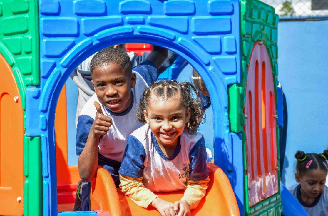 Resende homologa resultado de concurso para Auxiliar de Creche
