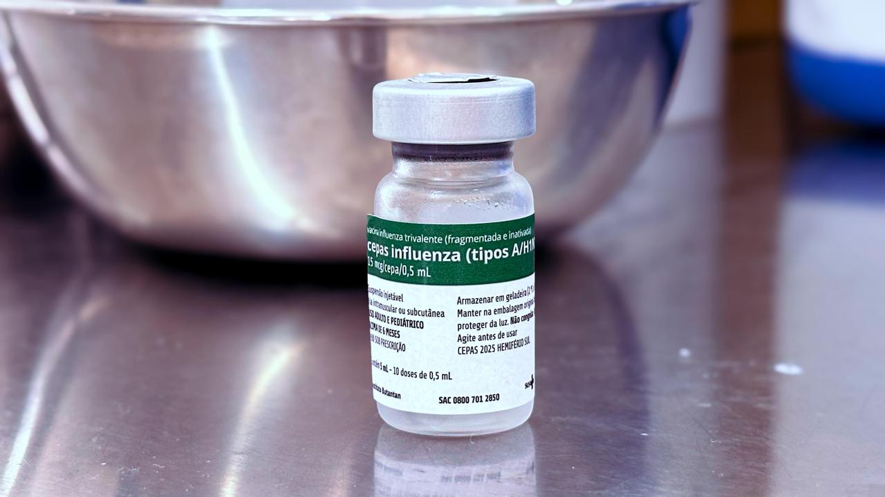 Barra Mansa oferece vacinação contra influenza para pacientes acamados