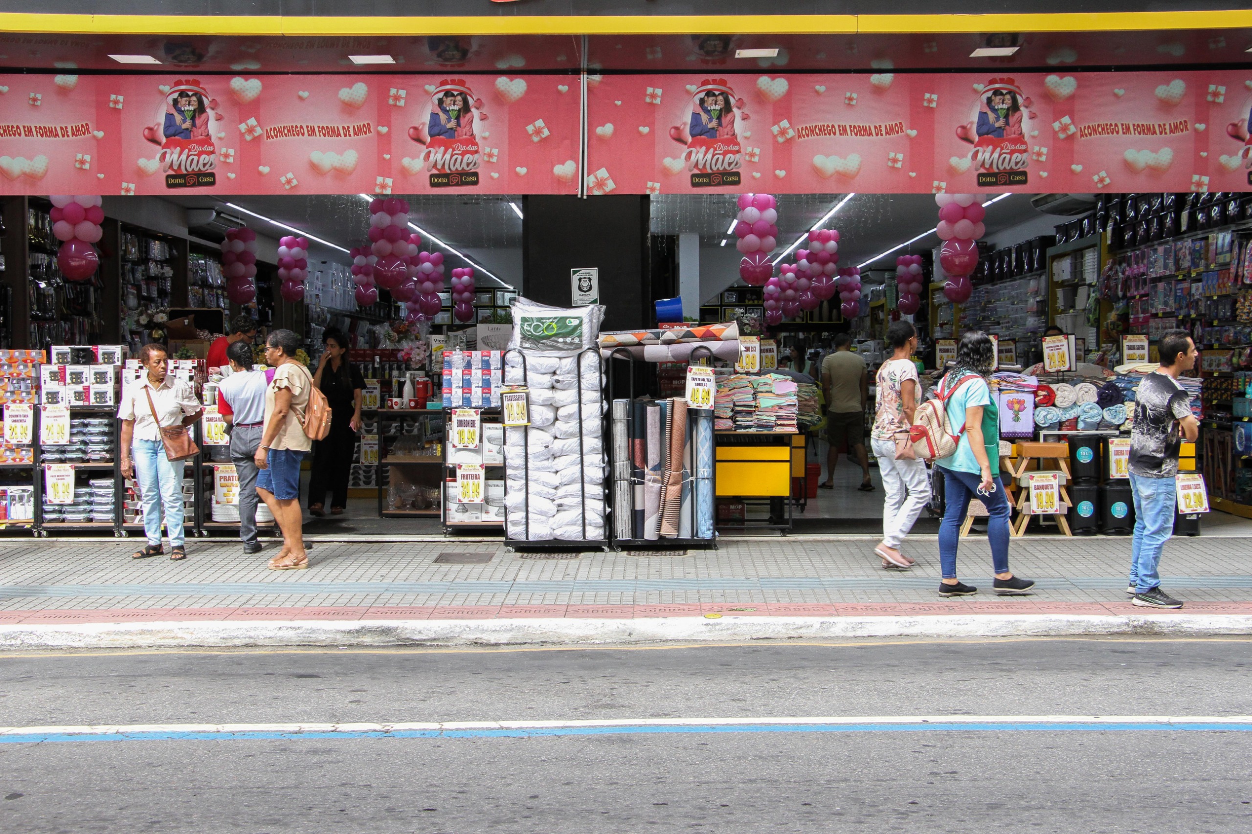 Barra Mansa terá Show de Prêmios das Mães com sorteio de moto e TVs neste sábado
