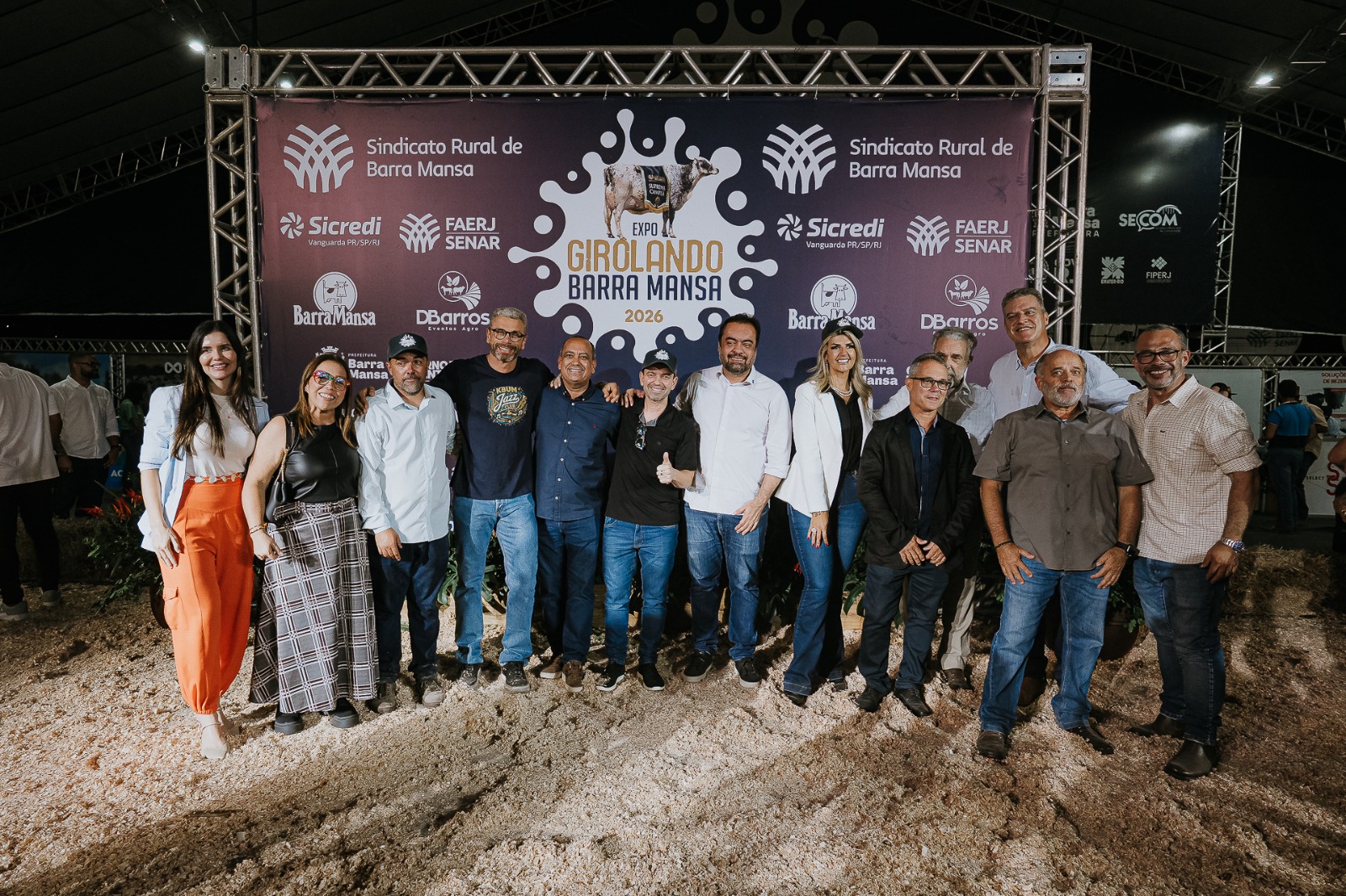 Cláudio Castro cumpre agenda em Barra Mansa com visita ao Hospital de Olhos e participação na Expo Girolando