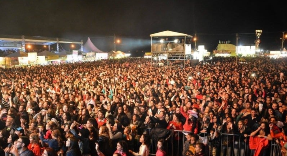 Expo Itatiaia 2026 terá cinco dias de shows, parque gratuito e incentivo ao comércio local