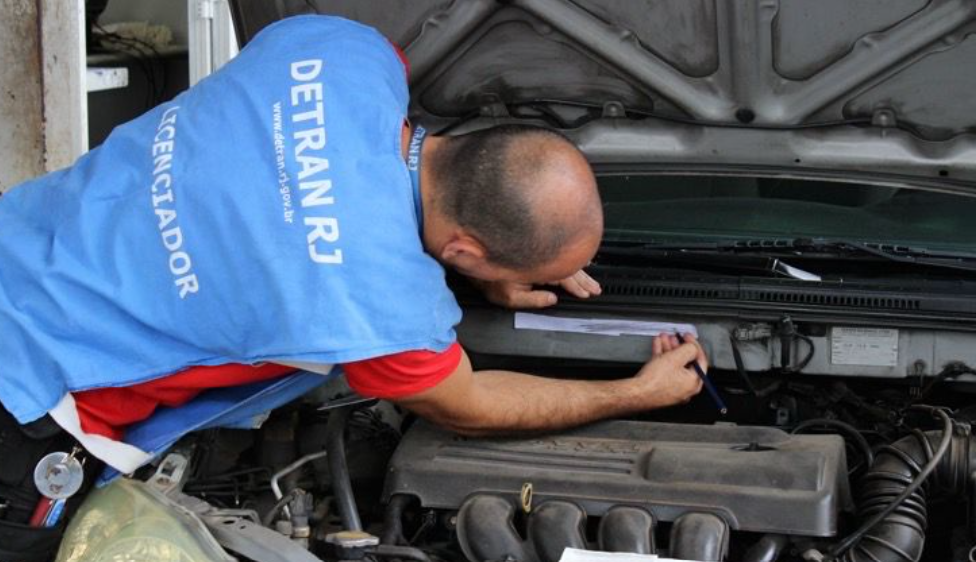 Detran RJ cria novas regras para combater clonagem de veículos no estado