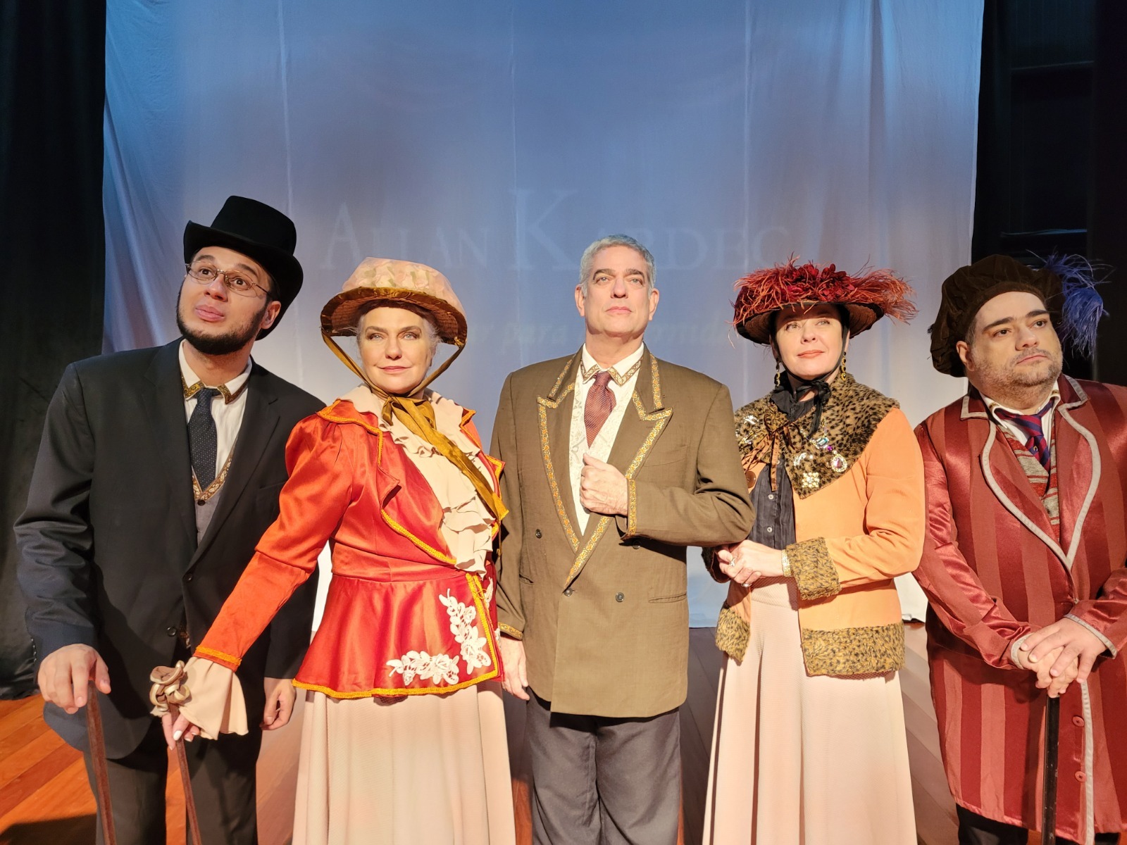 Espetáculo sobre a vida de Allan Kardec será apresentado no Teatro Gacemss neste domingo