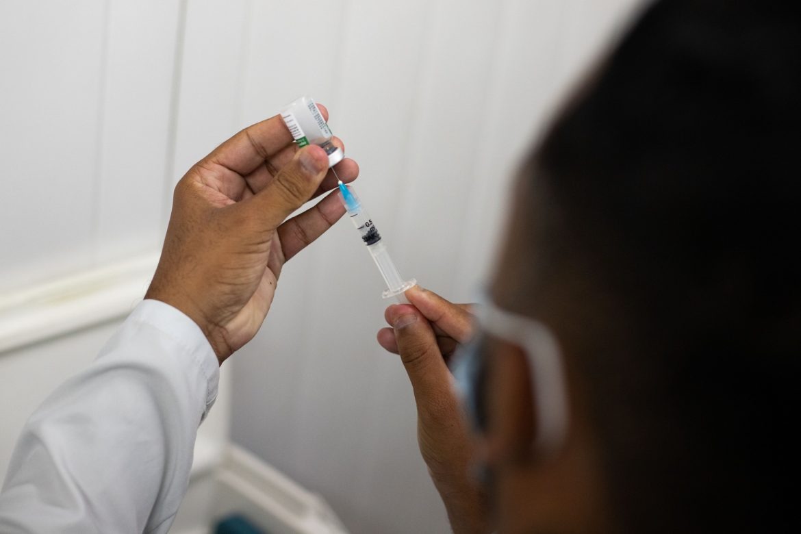 Volta Redonda amplia vacinação contra a gripe para toda a população