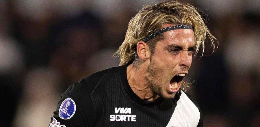 Vasco goleia Olimpia de virada e avança às quartas de final da Sul-Americana
