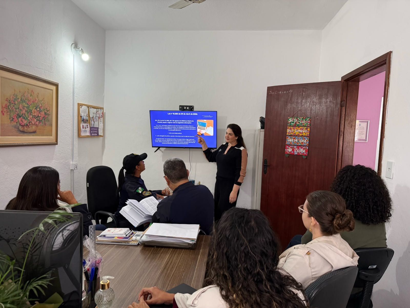 Itatiaia promove capacitação sobre leis de proteção às mulheres